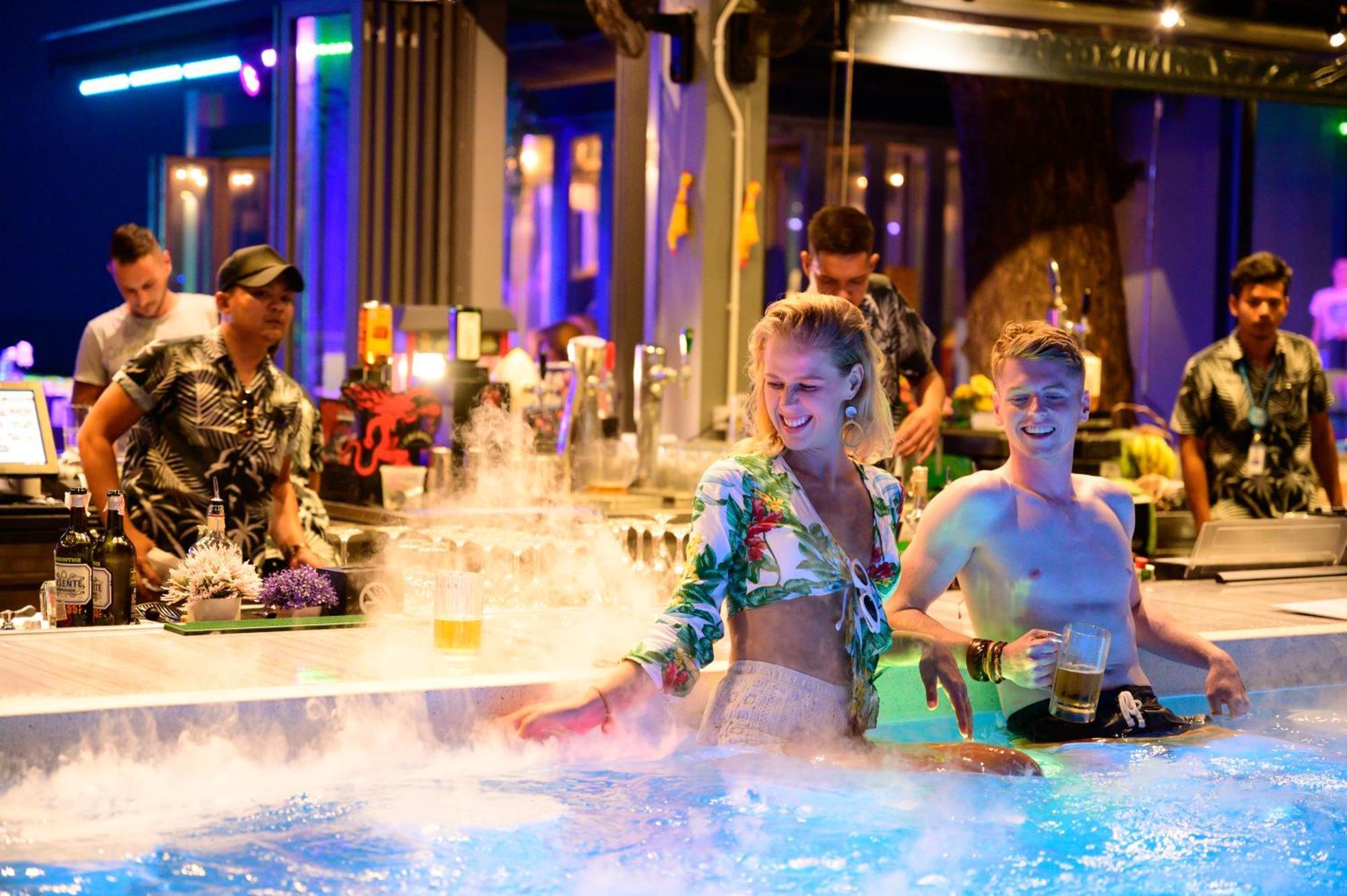 Lub D Koh Samui Chaweng Beach - Beachfront & Vibrant Social Vibe Esterno foto