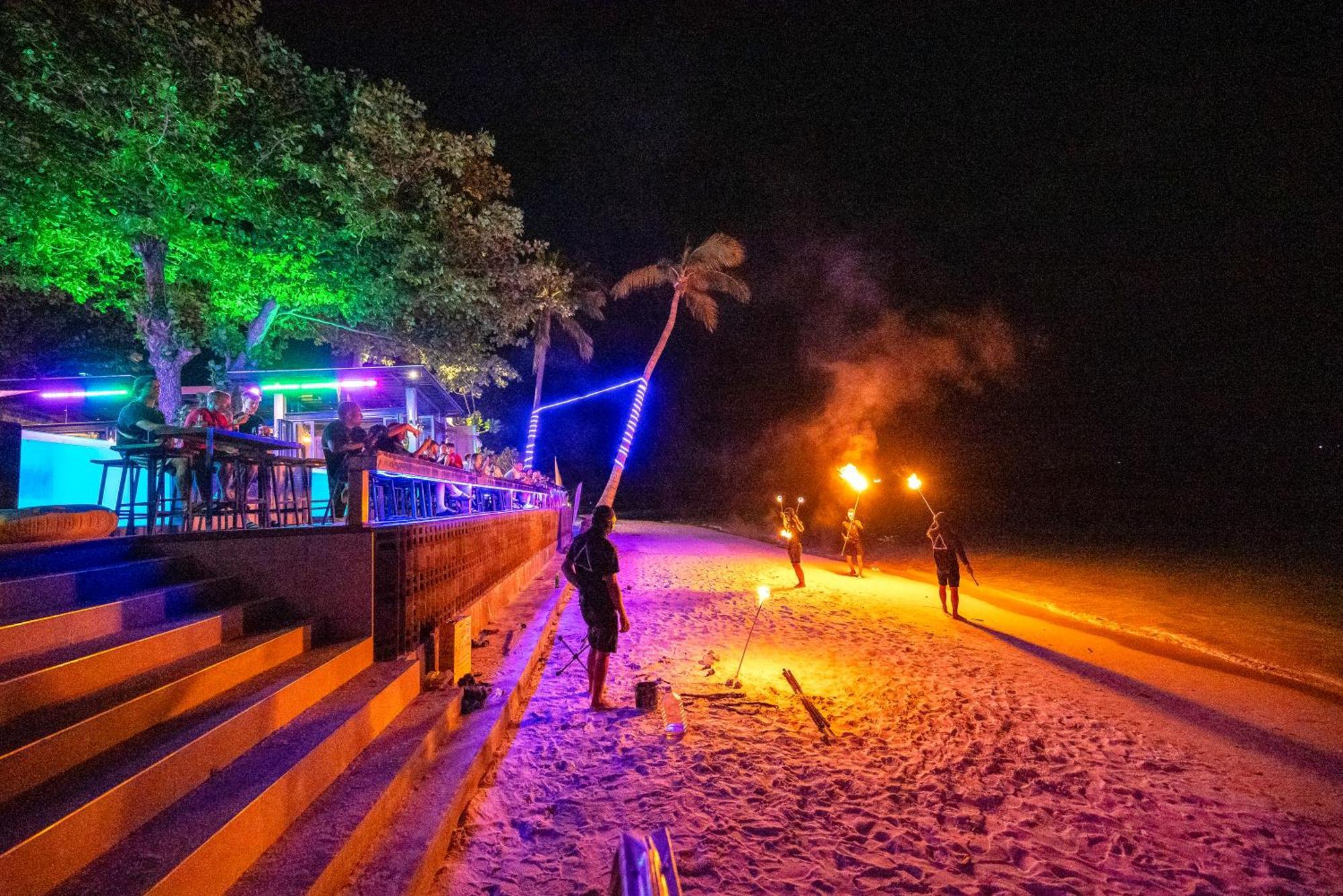 Lub D Koh Samui Chaweng Beach - Beachfront & Vibrant Social Vibe Esterno foto